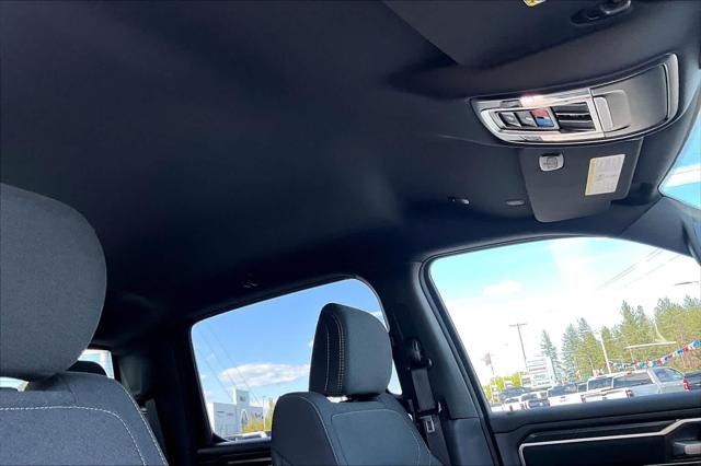 2025 Ram 1500 Big Horn Crew Cab 4x4 5'7" Box