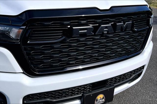 2025 Ram 1500 Big Horn Crew Cab 4x4 5'7" Box