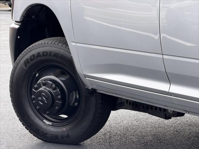2026 Ram 3500 Tradesman Crew Cab 4x4 8' Box