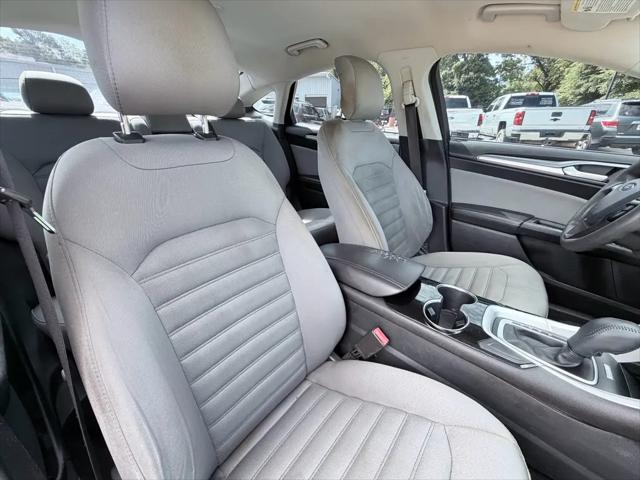 2014 Ford Fusion S