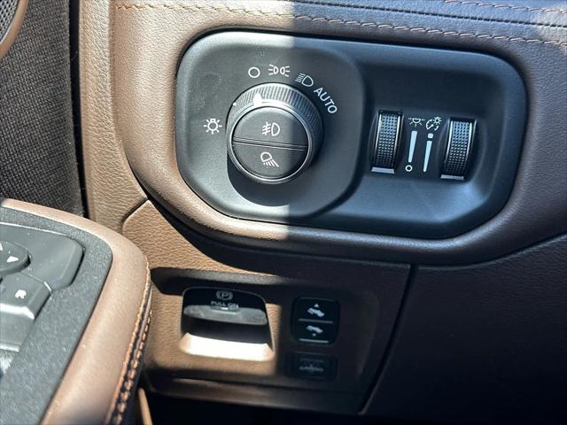 2026 Ram 1500 Limited Longhorn Crew Cab 4x4 5'7" Box