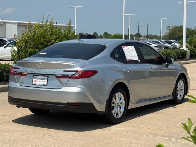 2025 Toyota Camry LE