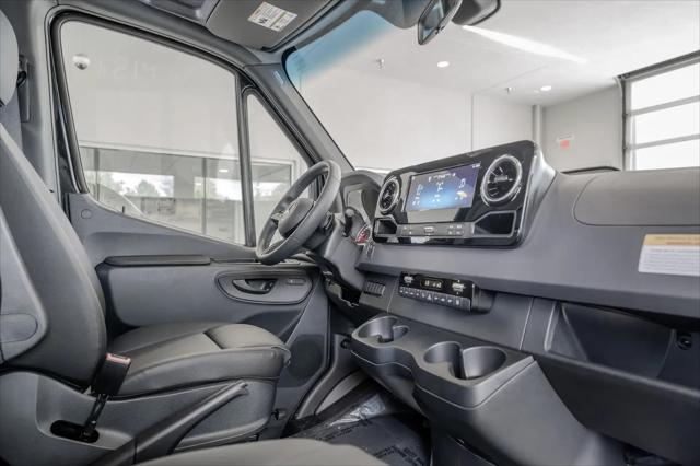 2025 Mercedes-Benz Sprinter 2500 Standard Roof 4-Cyl Diesel HO Select
