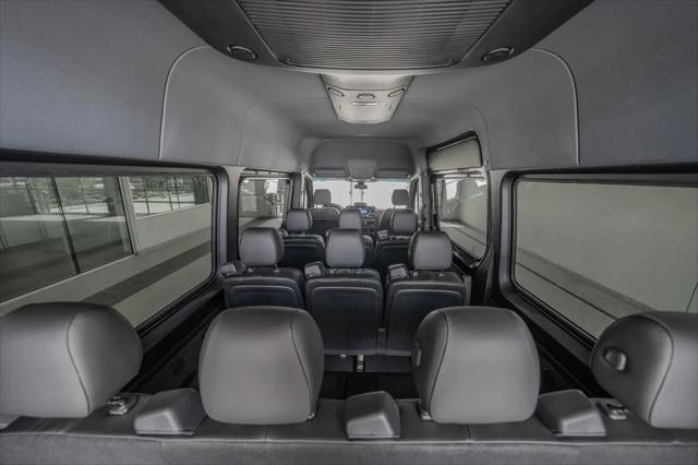 2025 Mercedes-Benz Sprinter 2500 Standard Roof 4-Cyl Diesel HO Select