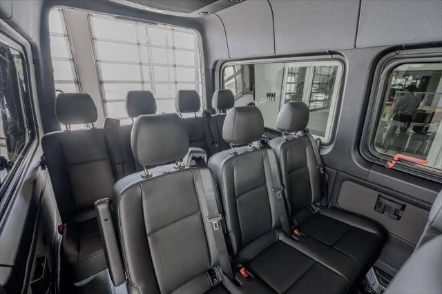 2025 Mercedes-Benz Sprinter 2500 Standard Roof 4-Cyl Diesel HO Select