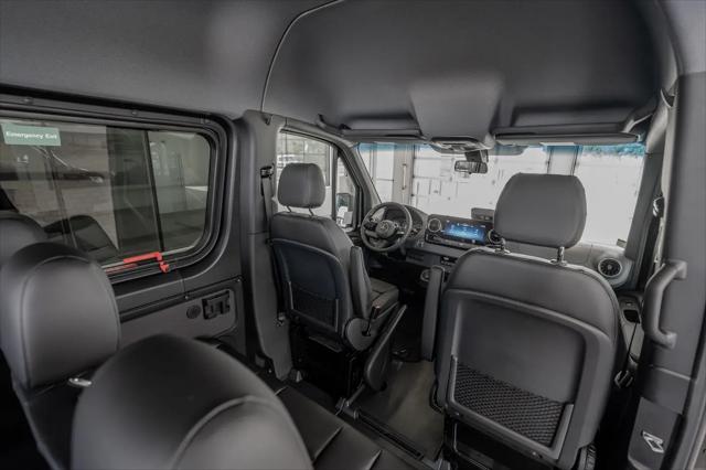 2025 Mercedes-Benz Sprinter 2500 Standard Roof 4-Cyl Diesel HO Select