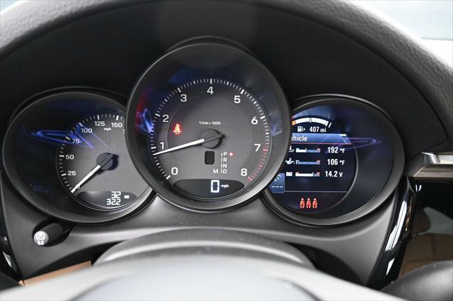 2026 Porsche Macan AWD