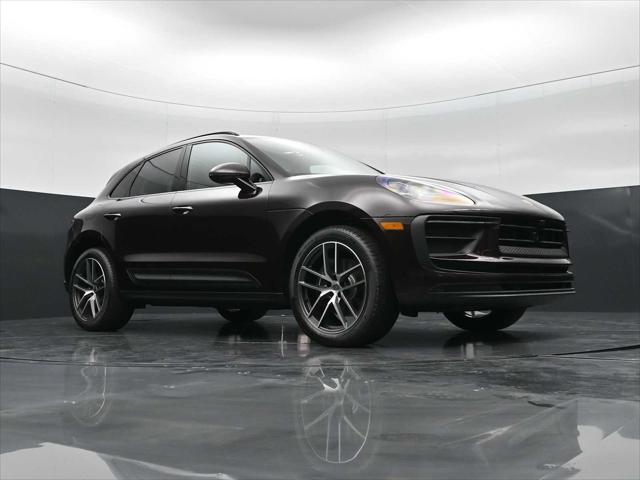 2026 Porsche Macan AWD
