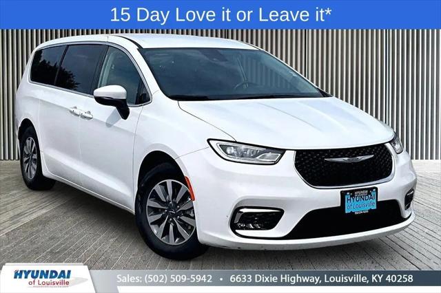 2023 Chrysler Pacifica Hybrid Touring L for sale in Louisville, KY