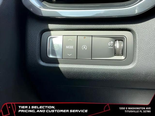 2026 GMC Acadia Elevation FWD