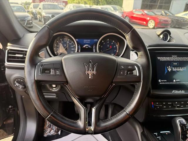 2018 Maserati Ghibli Standard