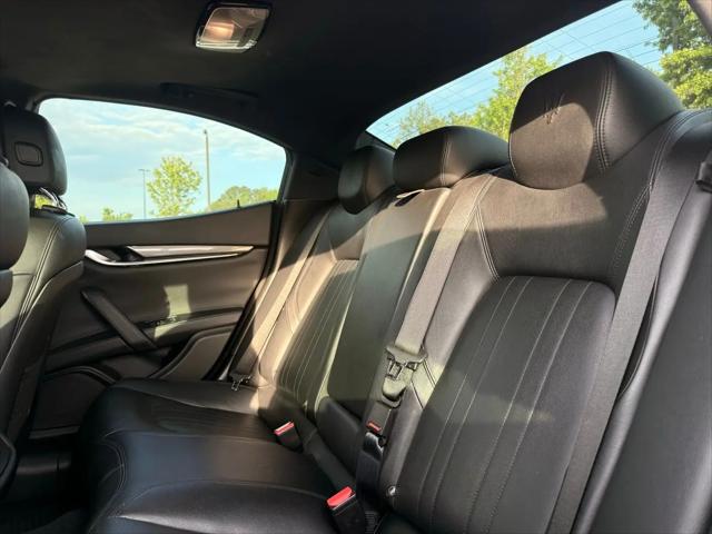 2018 Maserati Ghibli Standard