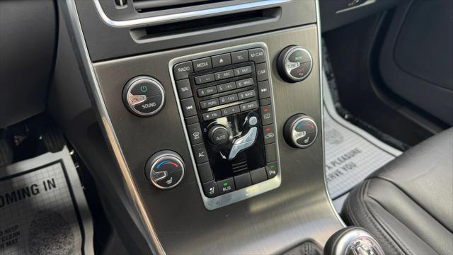 2013 Volvo S60 T5 Premier Sedan 4D