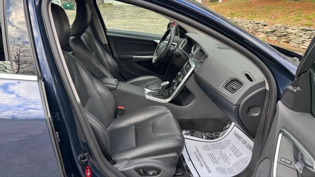 2013 Volvo S60 T5 Premier Sedan 4D
