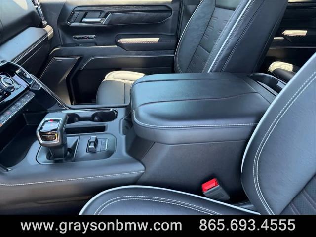 2024 GMC Sierra 1500 4WD Crew Cab Short Box AT4X