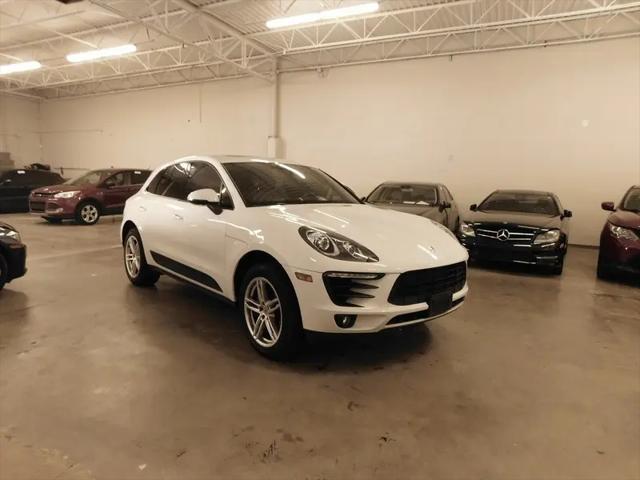 2018 Porsche Macan Macan