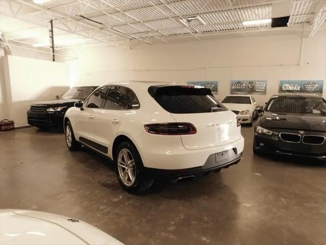2018 Porsche Macan Macan