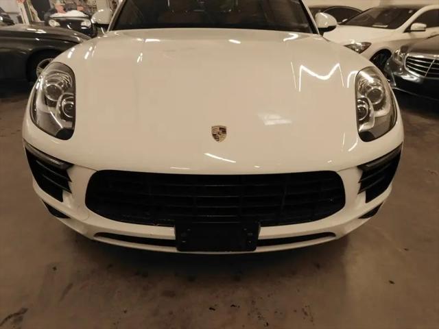 2018 Porsche Macan Macan