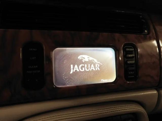 2001 Jaguar XK Supercharged