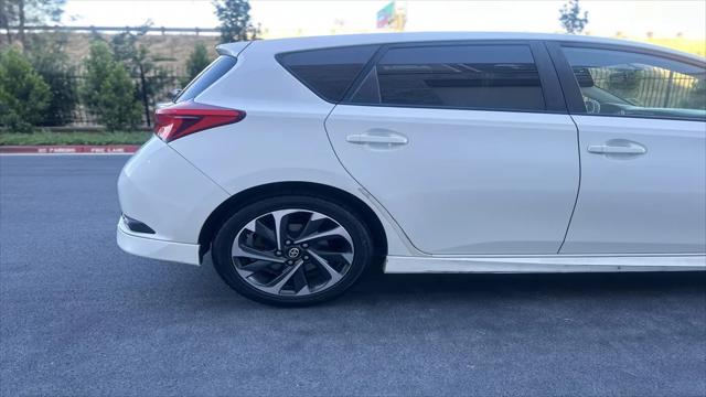 2016 Scion iM Base