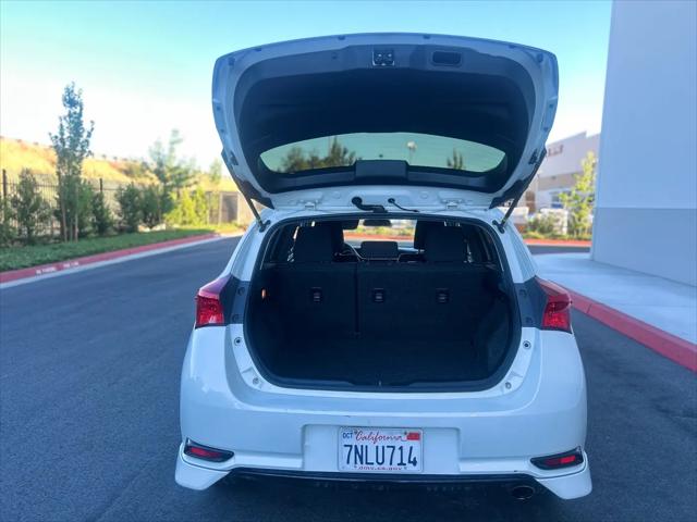 2016 Scion iM Base