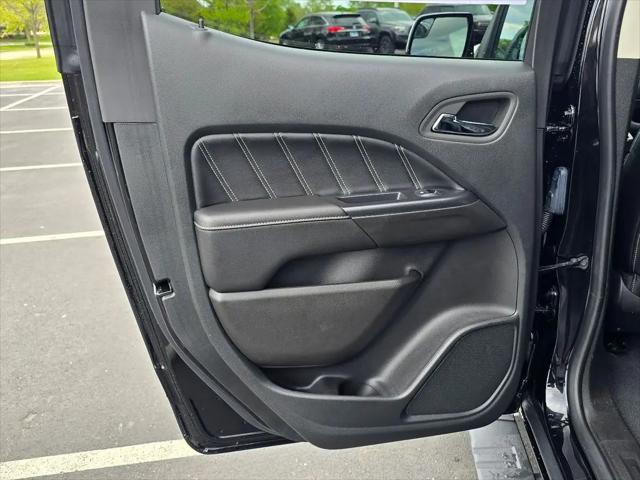 2022 GMC Canyon 4WD Crew Cab Short Box Denali
