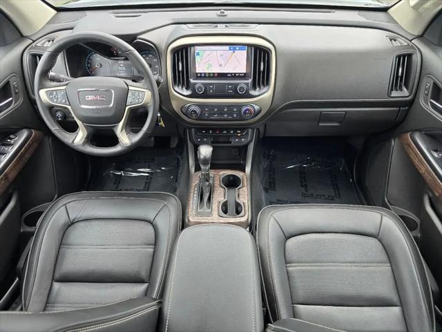 2022 GMC Canyon 4WD Crew Cab Short Box Denali