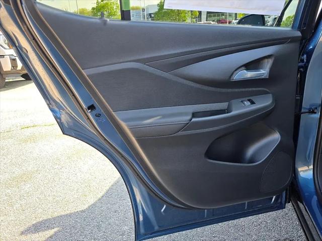 2026 Buick NV Sport Touring FWD