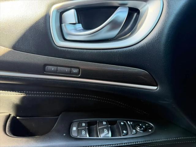 2019 INFINITI QX60 LUXE