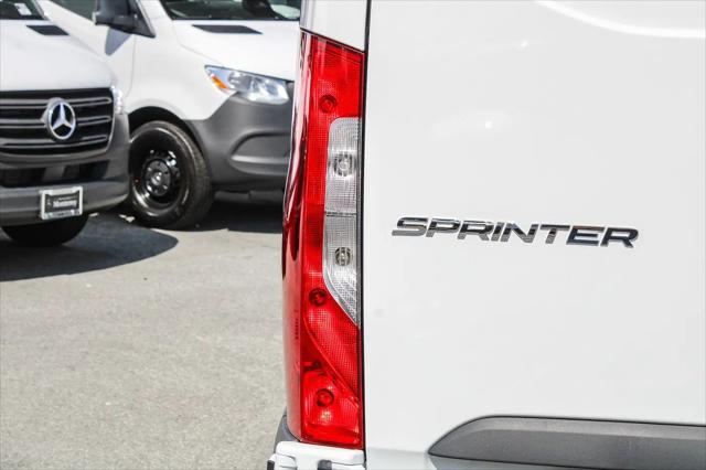 2025 Mercedes-Benz Sprinter 2500 Standard Roof 4-Cyl Diesel HO