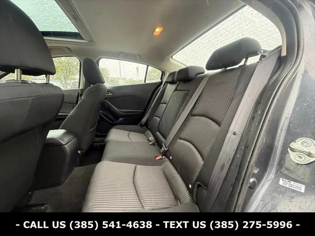 2015 Mazda Mazda3 i Touring