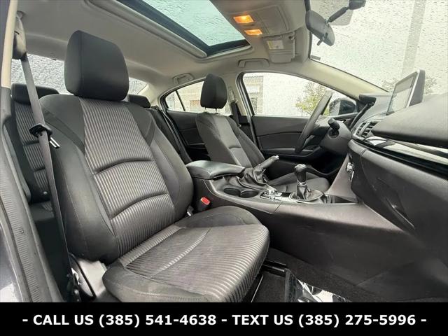 2015 Mazda Mazda3 i Touring