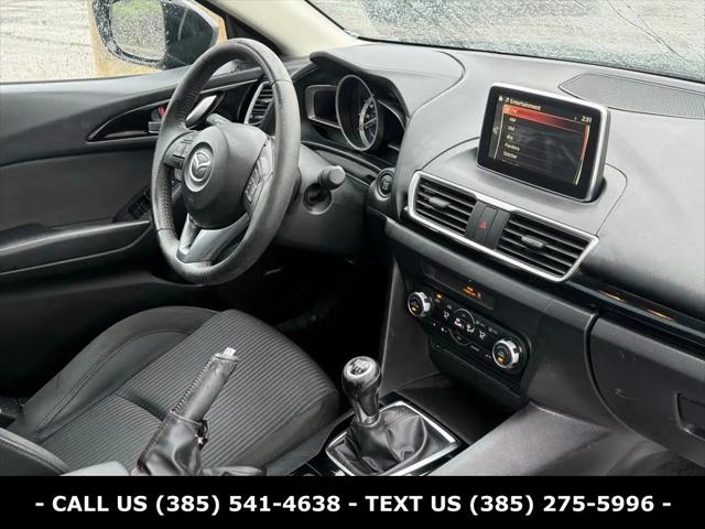 2015 Mazda Mazda3 i Touring