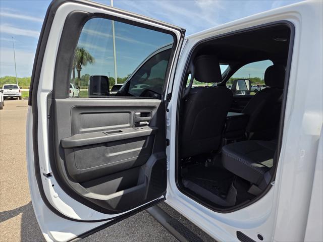 2026 Ram 2500 Black Express Crew Cab 4x4 8" Box