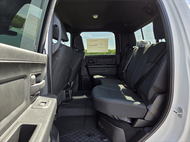 2026 Ram 2500 Black Express Crew Cab 4x4 8" Box