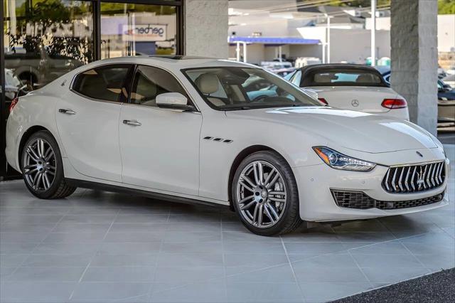 2018 Maserati Ghibli Standard