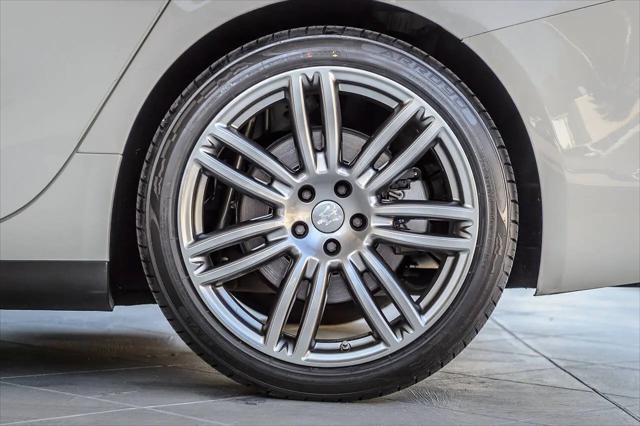 2018 Maserati Ghibli Standard