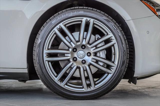2018 Maserati Ghibli Standard
