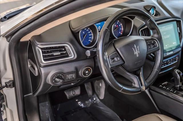 2018 Maserati Ghibli Standard