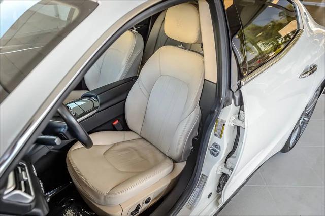 2018 Maserati Ghibli Standard
