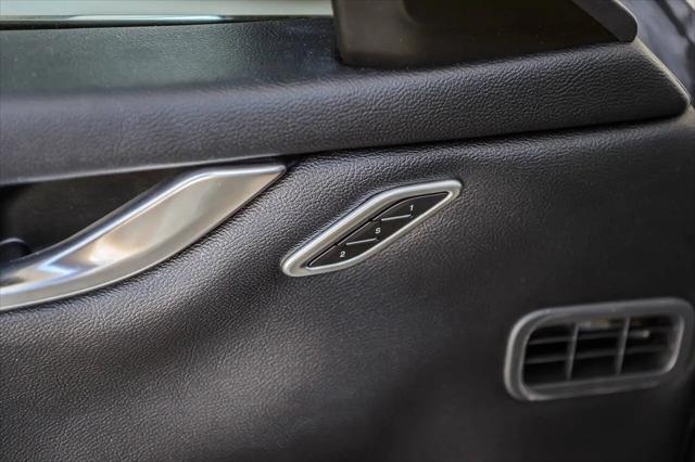 2018 Maserati Ghibli Standard