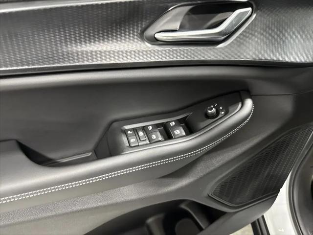 2026 Jeep Grand Cherokee L Altitude 4x4