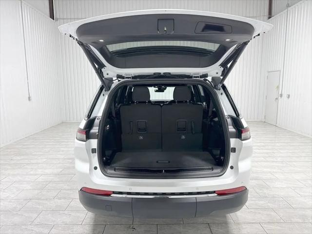 2026 Jeep Grand Cherokee L Altitude 4x4