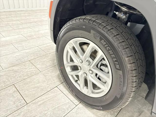 2026 Jeep Grand Cherokee L Altitude 4x4