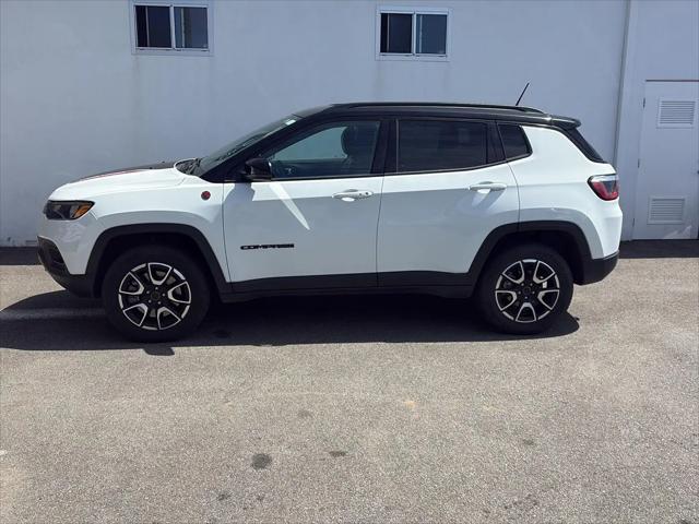 2025 Jeep Compass Trailhawk 4x4