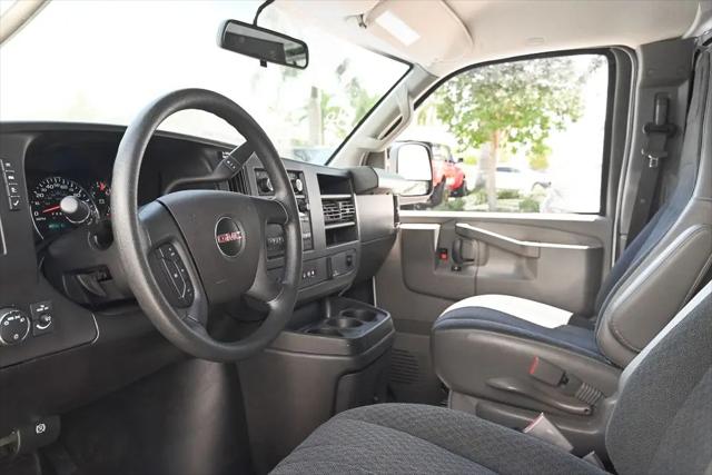 2022 GMC Savana Cargo RWD 2500 Regular Wheelbase Work Van