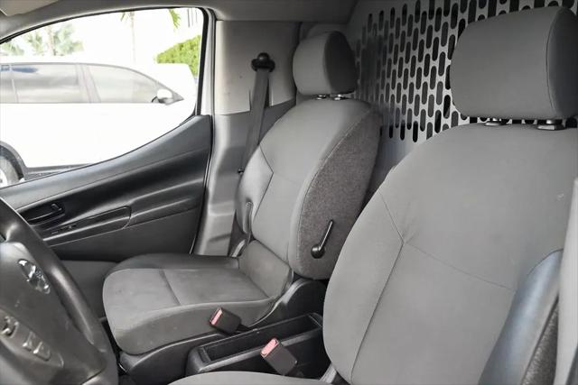 2018 Nissan NV200 S