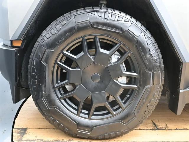 2024 Tesla Cybertruck All-Wheel Drive
