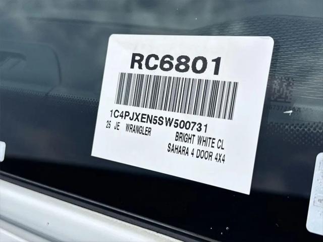 2025 Jeep Wrangler 4-Door Sahara 4x4