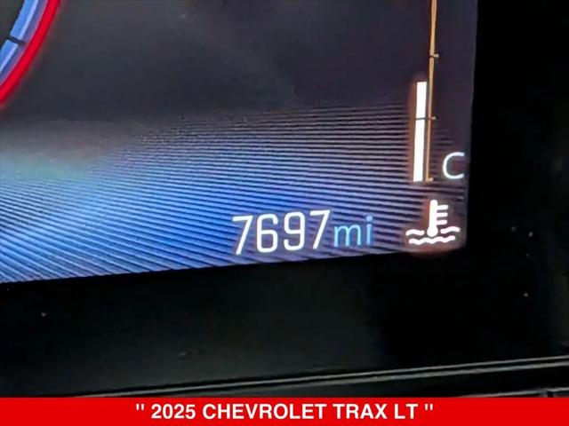 2025 Chevrolet Trax FWD LT